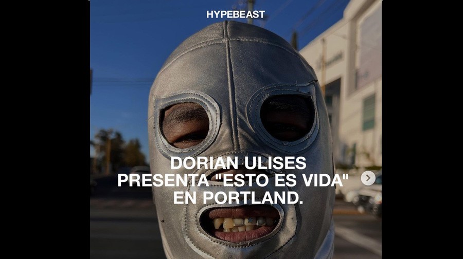 Hypebeast Dorian ulises presenta "Esto es vida" en Portland - man in silver mask